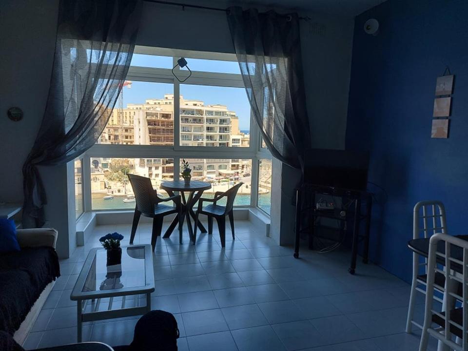 Spinola Bay Sea Front Apt 6 Saint Julian's Екстериор снимка